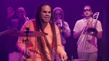 Pirulo y La Tribu